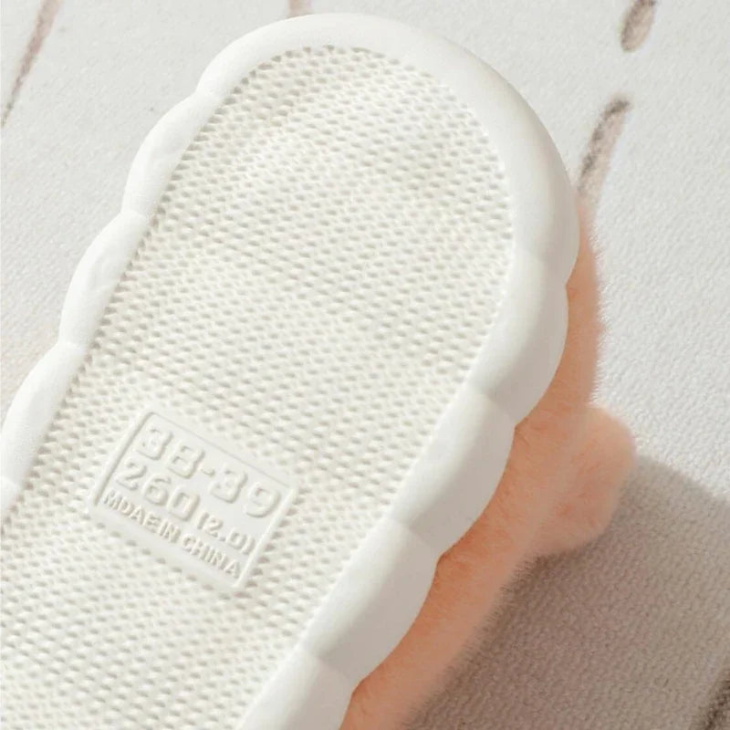 Winterwarme, modische Baumwollpantoffeln mit Hasenohren 